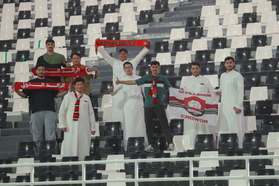 مدرج الرائد tweet media