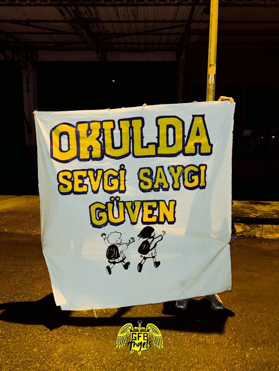 gfbangelsorg's tweet photo. Her şeyden önce OKULDA SEVGİ, SAYGI, GÜVEN!

#GFBANGELS https://t.co/3KNifMnqgy