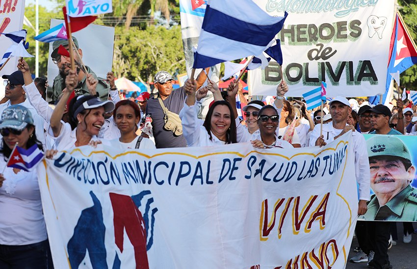 Nuestra Revolución seguirá siendo Victoriosa, Cuba envía al Mundo Médicos y No Bombas.
#1Mayo2026 
#LasTunas
#CubaEstáFirme