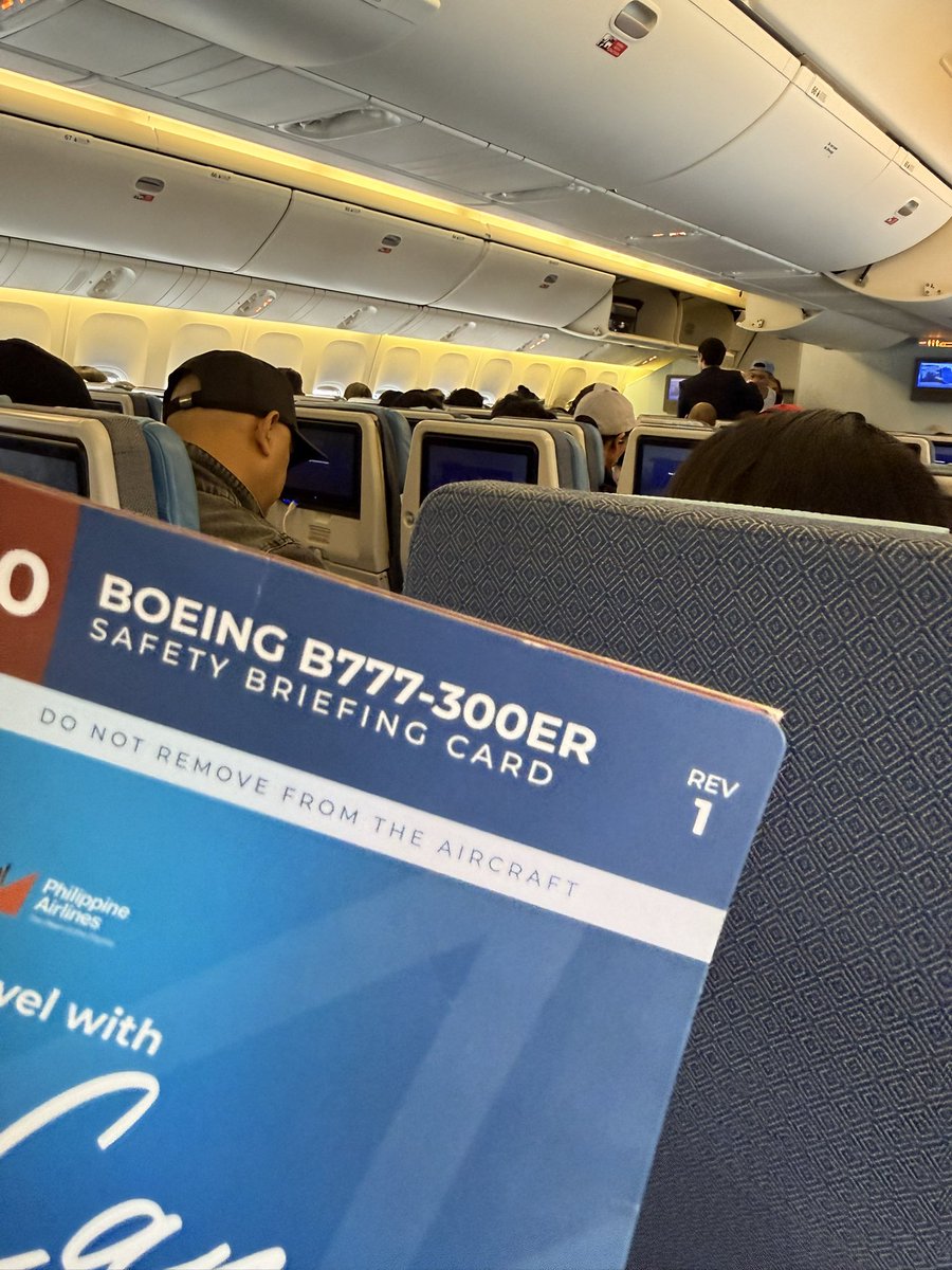 星乃よみ/ちぇとり tweet media