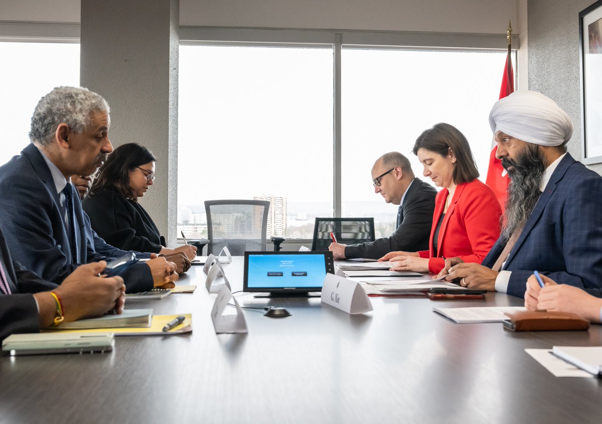 Development Canada tweet media