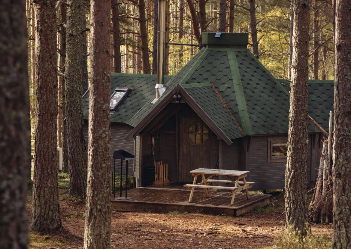WeAcceptPets's tweet image. 🌿 Discover Cairngorms Bothies 🌿

Cairngorms Bothies offers a unique off-grid escape in beautifully restored traditional bothies, creating a peaceful retreat in the heart of nature. ✨

Accepts 🐶
weacceptpets.co.uk/Aberdeenshire/…

#CairngormsBothies #OffGridLiving #WoodlandRetreat #Dogs