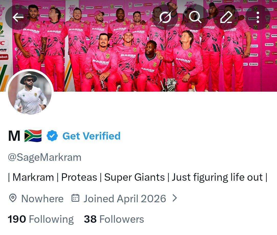 M 🇿🇦 tweet media