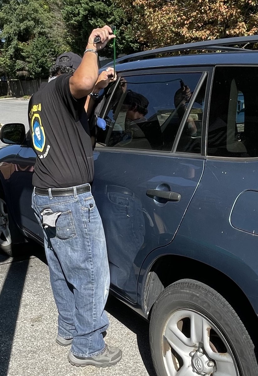 KingLocksmiths's tweet photo. Locked out of your house or office
We provide 24 hour emergency locksmith service near you. Fast, reliable, no damage
Serving Maryland, Washington DC, and Northern VA
Call now for immediate help
#locksmithnearme #lockoutservice #24hourlocksmith #SilverSpringMD #dclocksmith https://t.co/5iIMKsVUEY