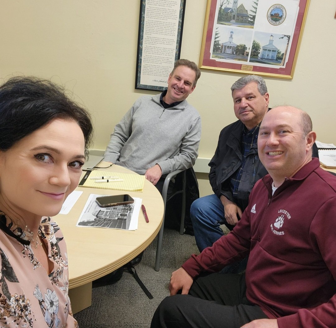 donna_mccance's tweet image. #Education
#StudentsFirst 💯
#future 🏫

We had a great School Building Committee meeting today, discussing plans for building the future of the Leicester Public Schools. 

We are smiling because we know the future for our students looks very bright. Come to the Tri-board meeting
