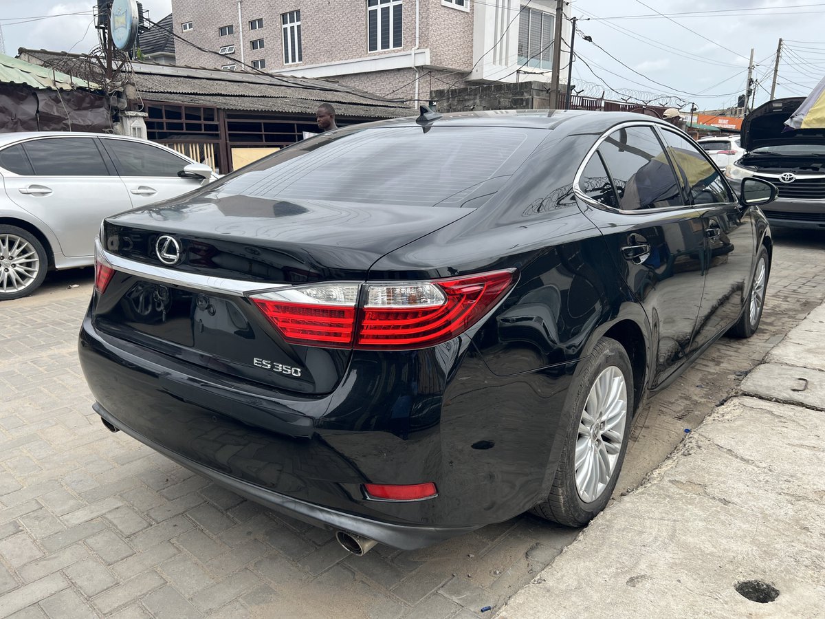 Japh_Automax's tweet photo. Foreign used Lexus ES350 2013 
Accident free
Parking sensors 
Heated and cooled seats
18.5m https://t.co/5j3PoNz1Hp