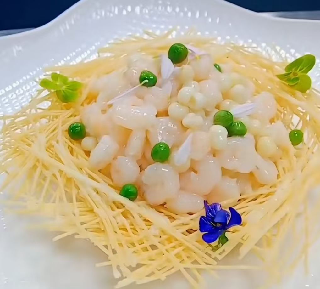 Dupe Ellen tweet media