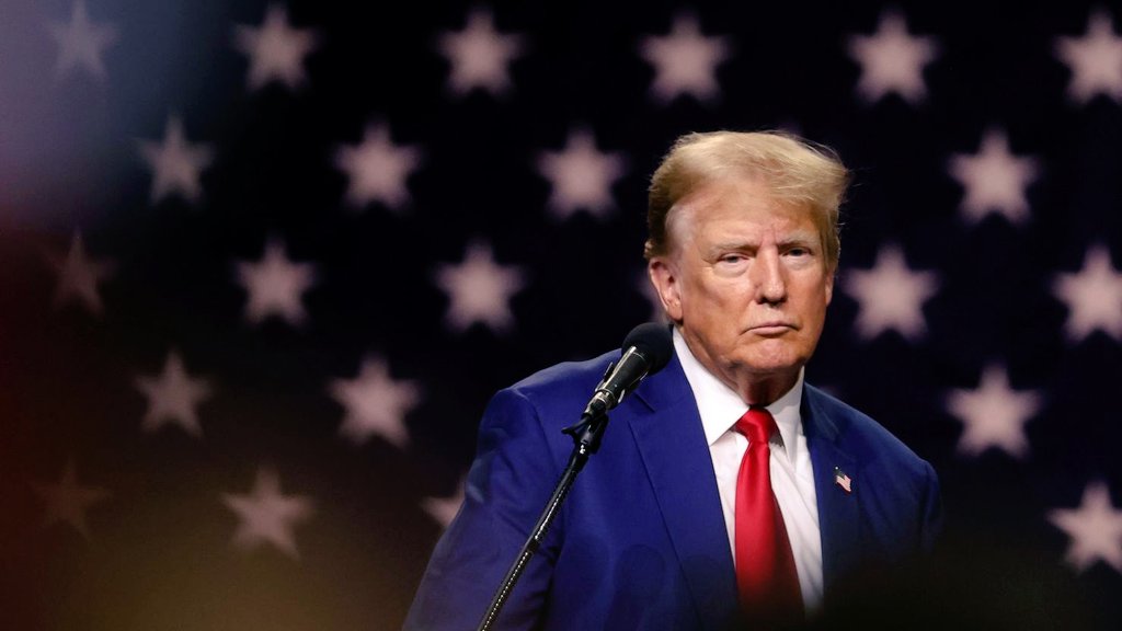 FocalLens14471's tweet image. #ICE 
#Daredevil
At this point, no one can convince me that ICE is different from AVTF, that Trump is different from Fisk. 

Somewhat I am concerned about how ICE agents treat immigrants as some animals who are not welcome in america, that's all.