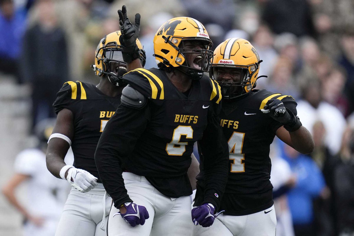 Marshall Buffalos tweet media