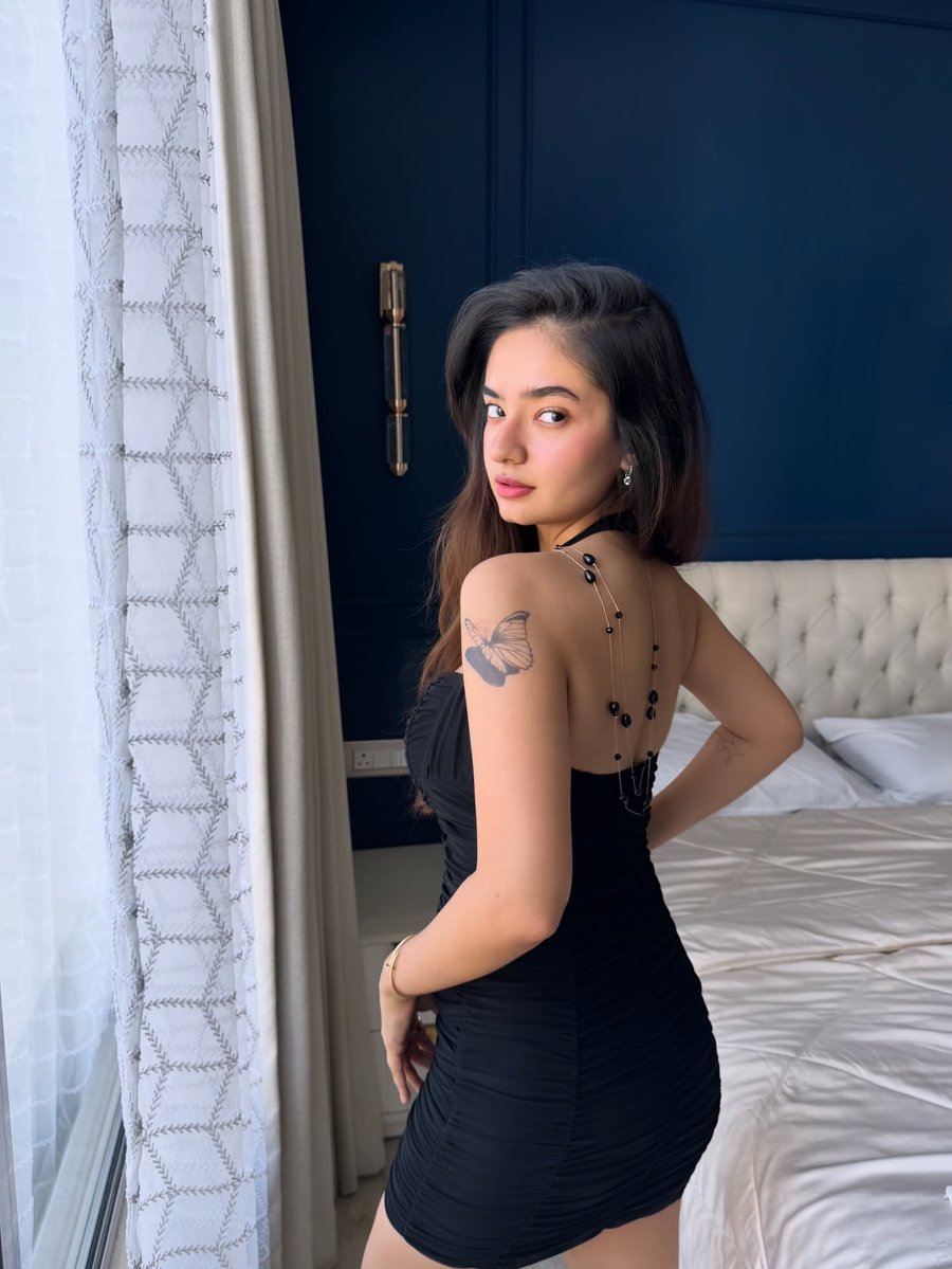 ShadowOfhotness tweet media