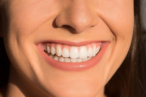 gzirakiandmd's tweet image. Watch this video to learn more about any potential reactions you may experience during a teeth whitening treatment. #eastlongmeadow #dentist bit.ly/4bu8Lvi