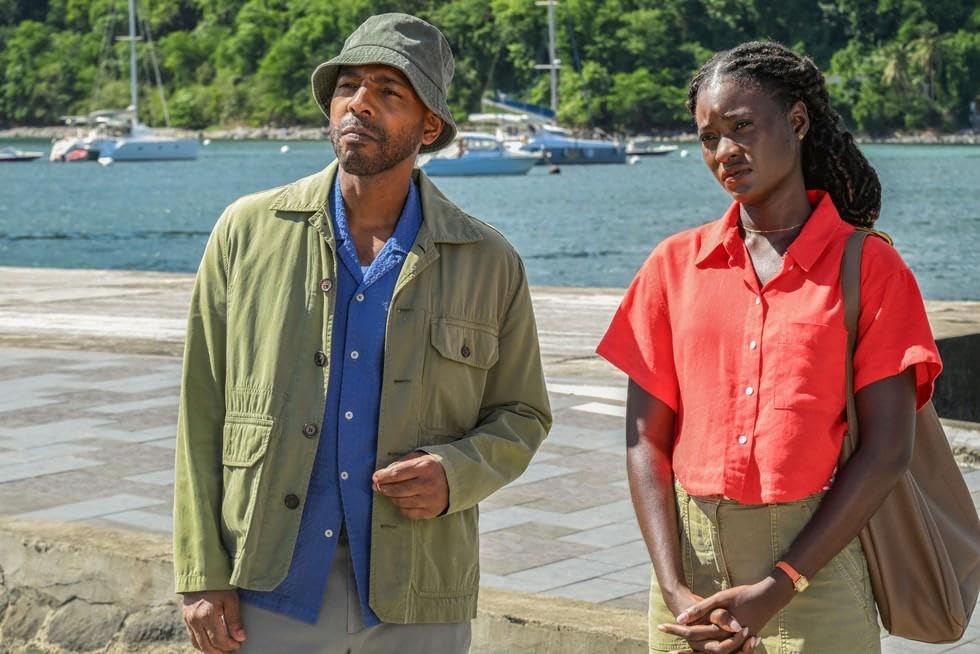 The_Ent_Factor's tweet image. The 15th season of DEATH IN PARADISE has premiered on BritBox in the US. Trailer, images and poster here:

theentertainmentfactor.com/2026/04/death-…

#tvseries #streaming #nowstreaming #britbox #deathinparadise #dongilet #catherinegarton