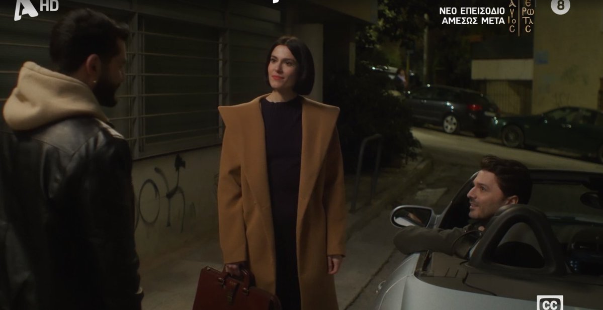 Ψωμί δεν είχαμε τυρί μας ήρθε!
Πάνω που έφευγε η Μαίρη ήρθε αναπληρωτής!
Έτσι,έτσι παιδιά, μην κατέβει καθόλου η πίεσή μας τα βράδια!
#mpampasagapo