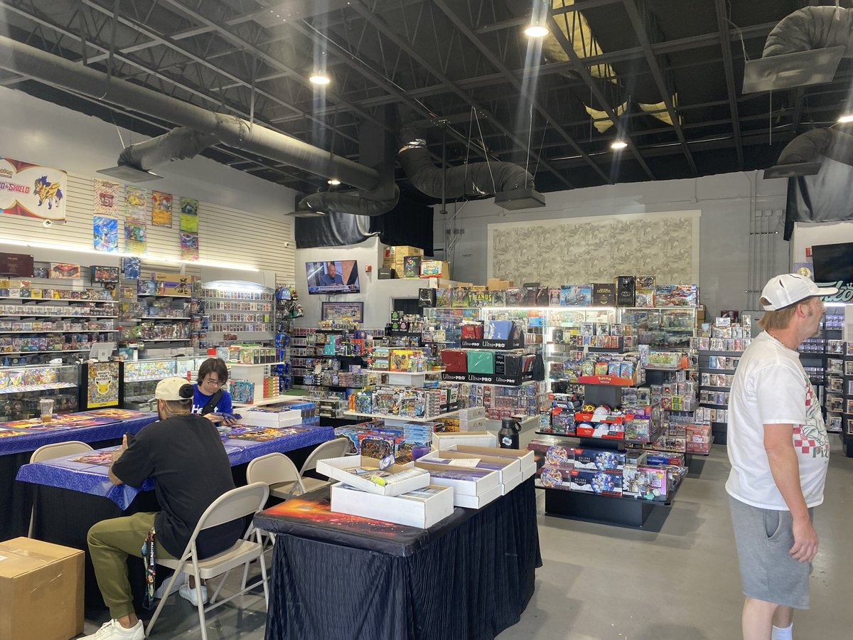 Card$Price tweet media