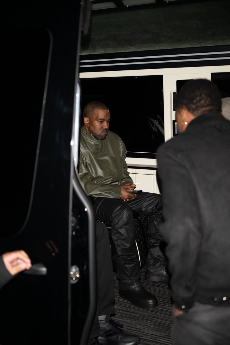 ye²⁴ tweet media