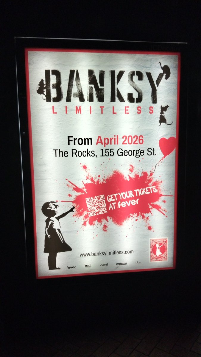 MarkDABond's tweet image. What a fucking sell out!

I don't mean tickets.

But, my impression was he was more MY person, than the profits type.

Just hold a free exhibit and stick a bucket out like the rest.

#Odd #BANKSY