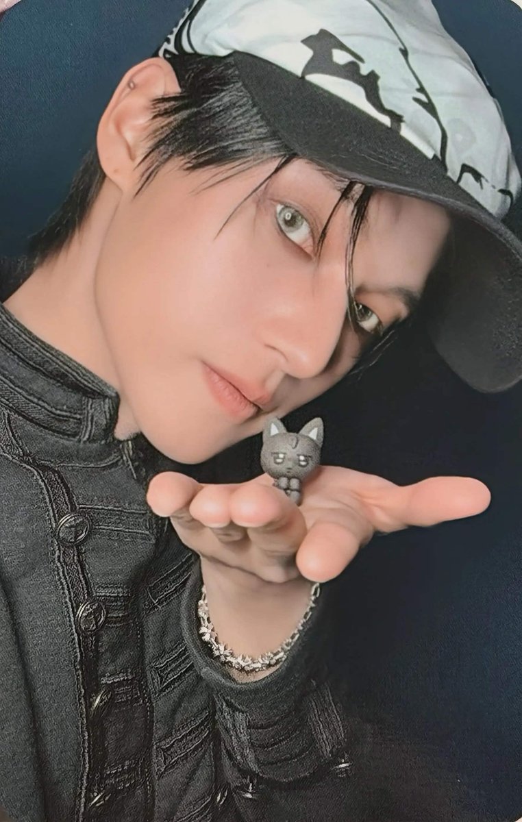 𝐄𝐕𝐈𝐄 ฅᗢฅ 🤍 tweet media