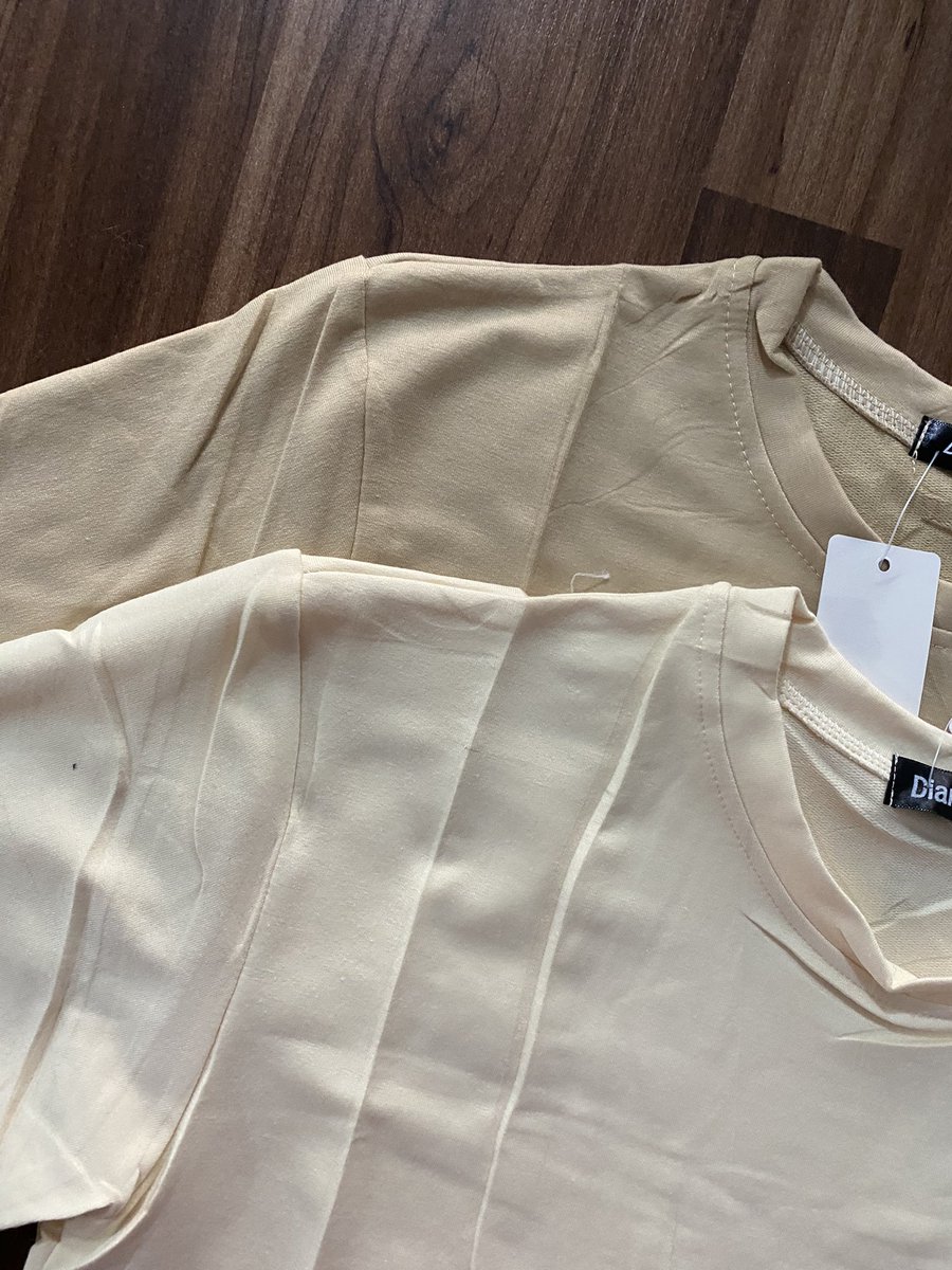 MY__TEES's tweet image. Be honest 👀
Your style is:

A) Clean &amp;amp; simple 🤍
B) Loud &amp;amp; bold 🔥
C) Comfort first 😌

#Mytees #SelfExpression #Plaintees