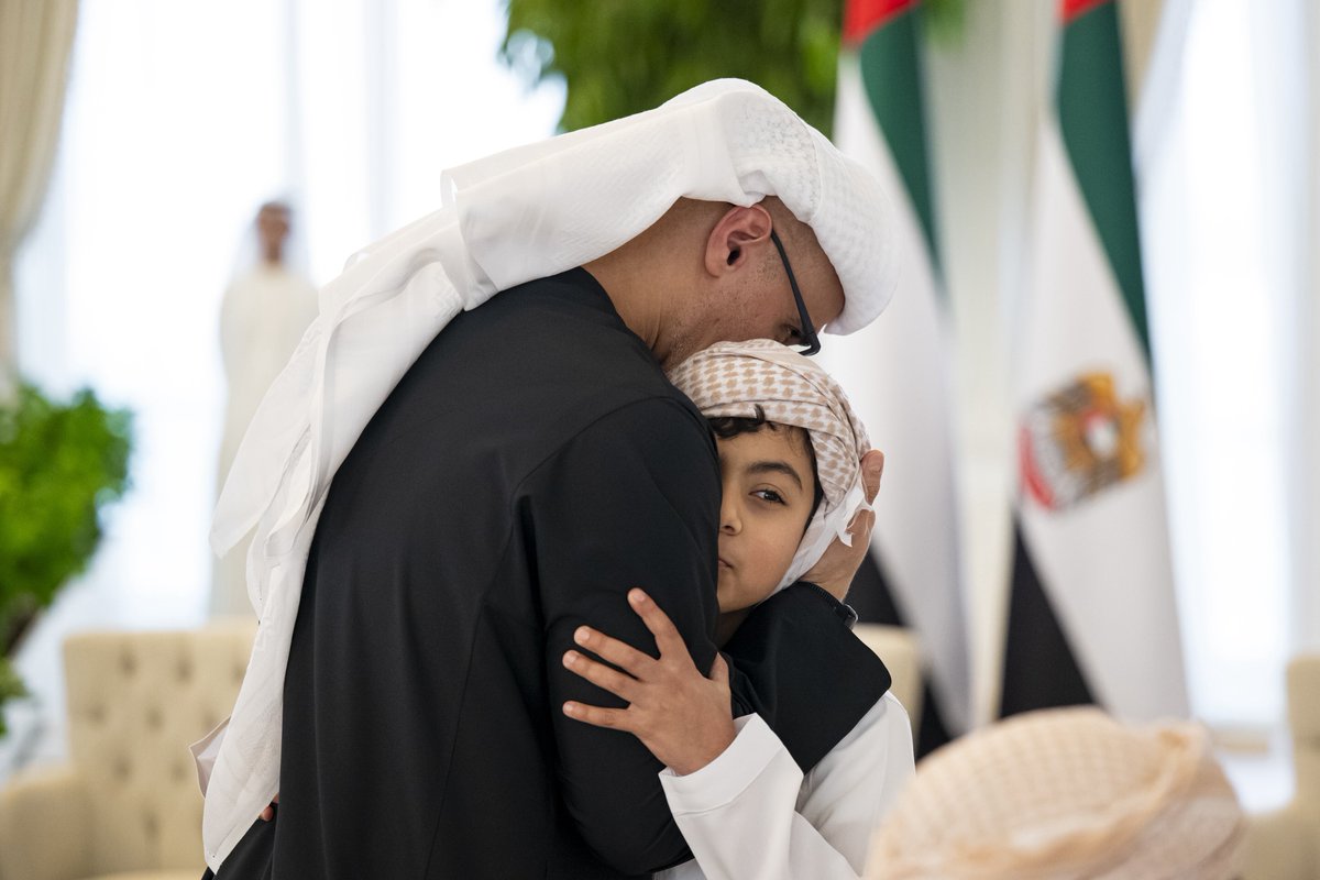 برزة صاحب السمو الشيخ #محمد_بن_زايد آل نهيان رئيس الدولة "حفظه الله"