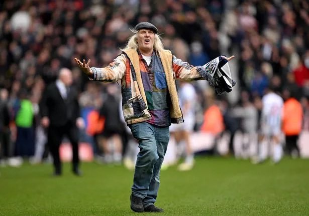 Mark Richards tweet media