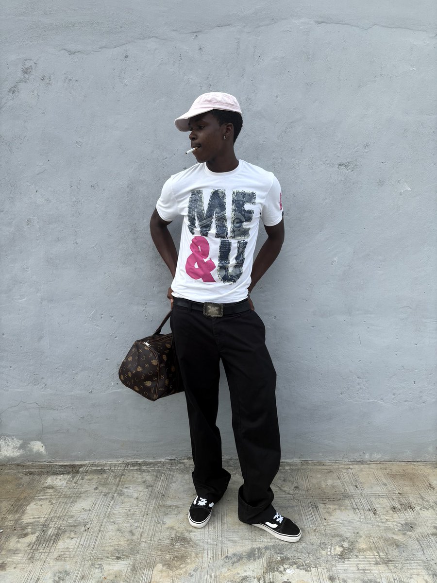 mr light tweet media