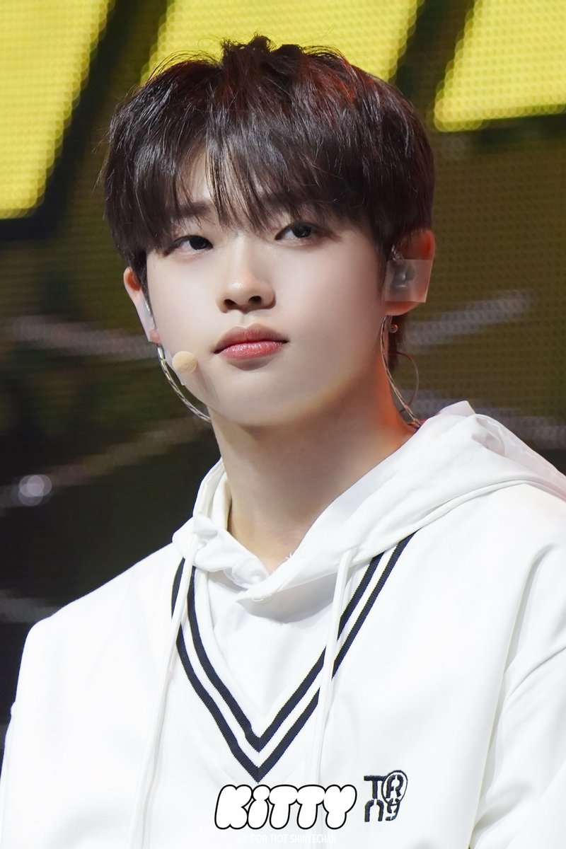 kittyechan0409's tweet photo. ℍ𝔸ℙℙ𝕐 𝟚𝕟𝕕 𝔸ℕℕ𝕀𝕍𝔼ℝ𝕊𝔸ℝ𝕐❤︎

#신예찬 #SHINYECHAN
#TIOT #티아이오티 https://t.co/1KxVYag0uG