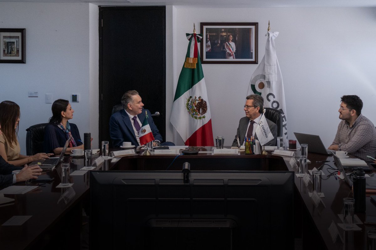 COFEPRIS tweet media