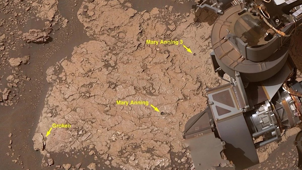 astrobiology's tweet image. NASA’s Curiosity Finds Organic Molecules Never Seen Before on Mars
astrobiology.com/2026/04/nasas-… #Astrobiology #Mars #biosignature #OrganicChemistry