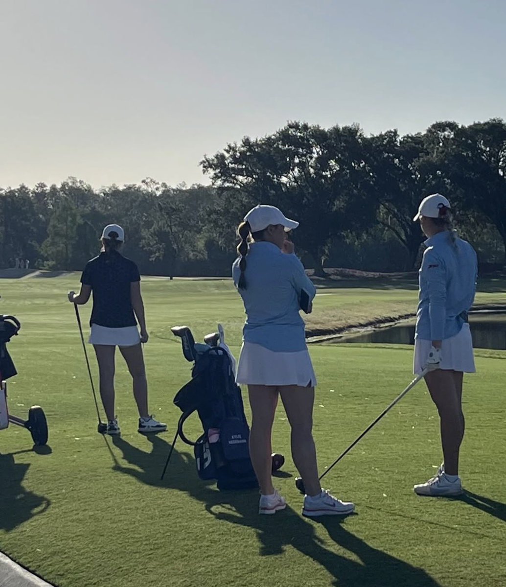 MiamiValleyGolf's tweet image. Day 2 of the Atlantic 10 Women's Golf Championship continues in Orlando, Florida ⛳️

Follow the UD Women’s Golf Team here:  scoreboard.clippd.com/tournaments/24…

#miamivalleygolf #Dayton #universityofdayton #Flyers #A10Champs