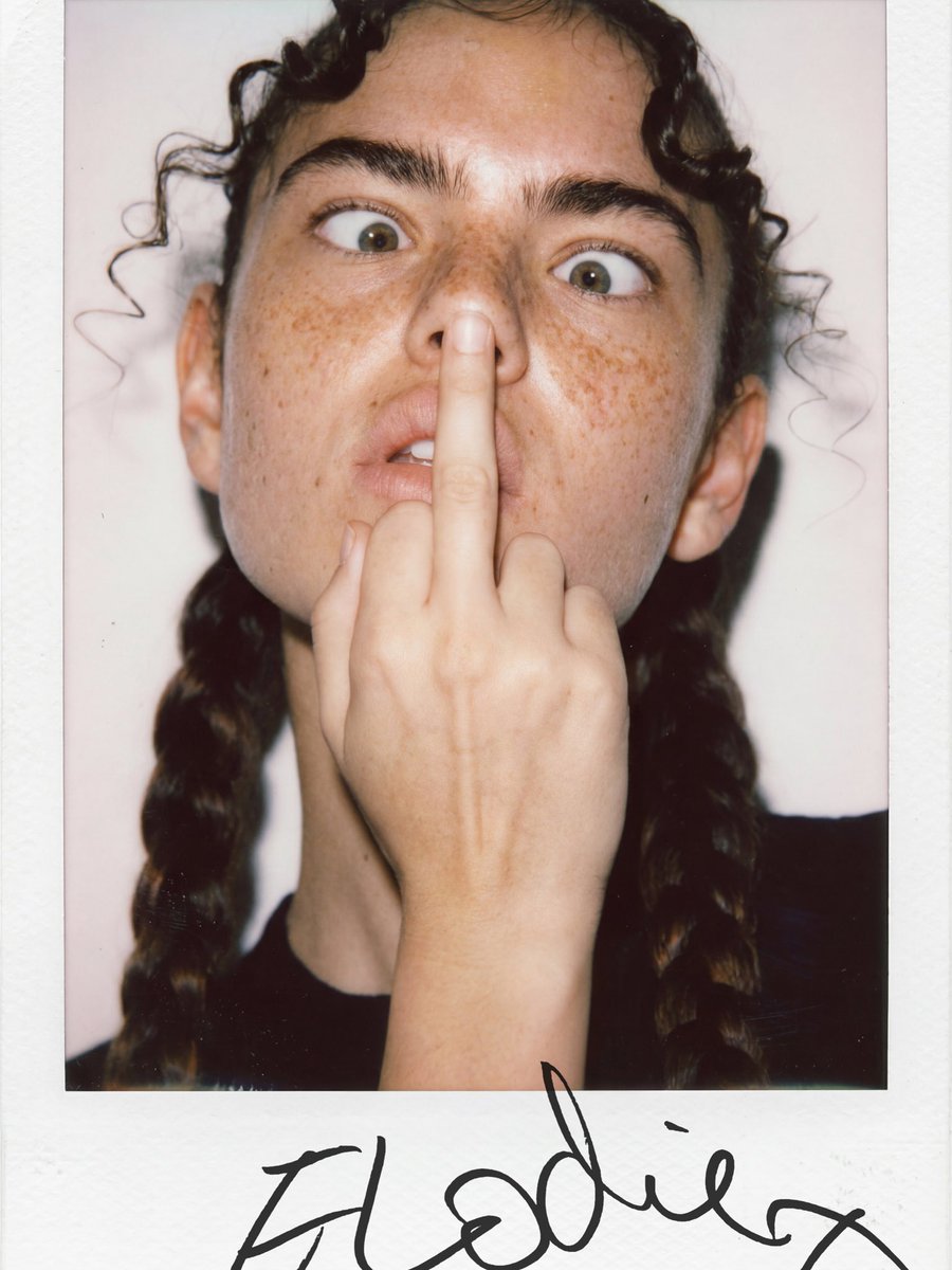 simonhelmartist's tweet photo. AI Casting call.
Name: Elodie
Likes: Dislikes
Dislikes: Likes
Height: head in the clouds

#aiartdirection #aiartist #aicreator https://t.co/5fXJNH13GJ