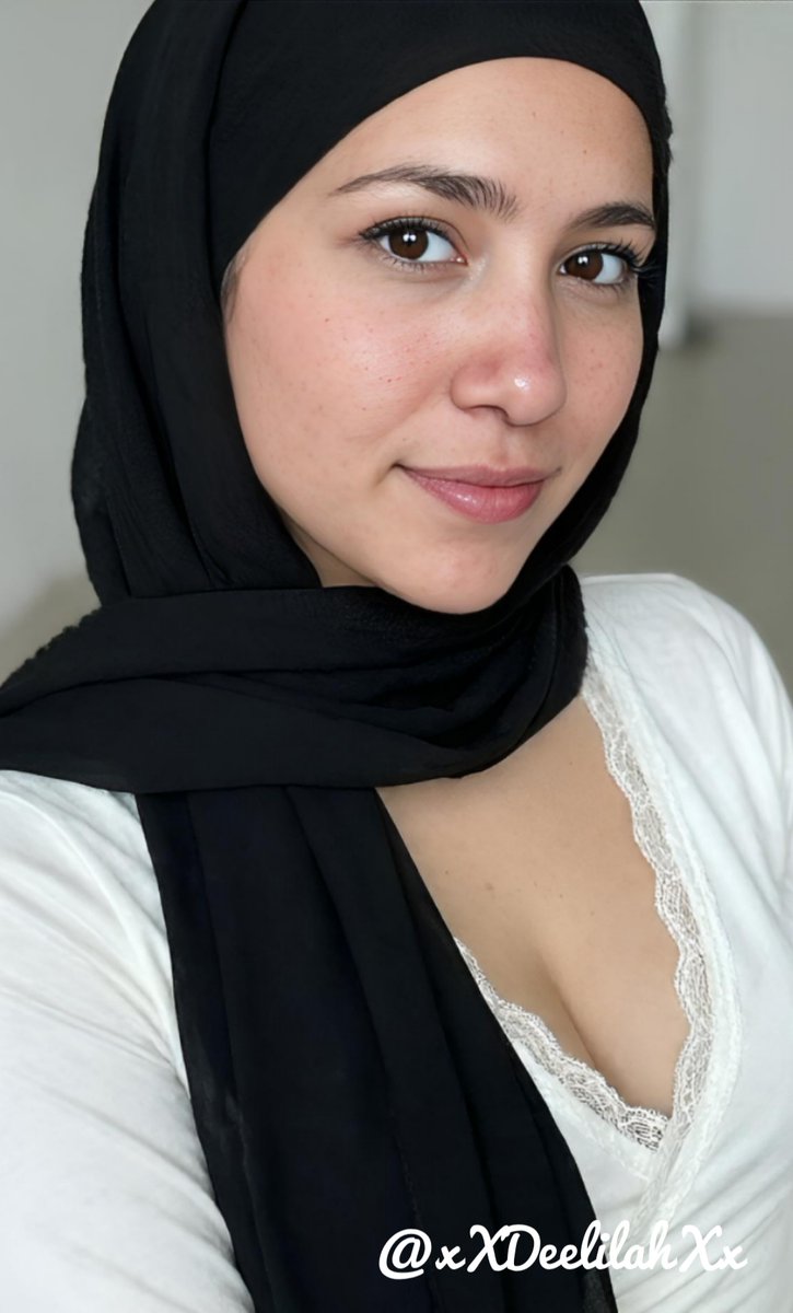 XxDeeLilahxX's tweet image. Thats me for today, hope you loved it as much as i love making it 😘🤗

#blonde #Capetonian #SouthAfrican  #Teen #schoolgirl #bop #sugarbaby #teenageegirls #hijab