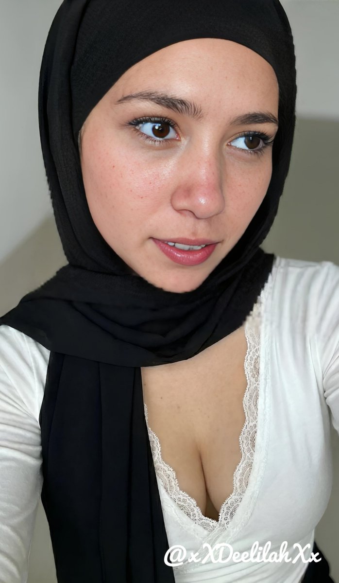 XxDeeLilahxX's tweet image. Thats me for today, hope you loved it as much as i love making it 😘🤗

#blonde #Capetonian #SouthAfrican  #Teen #schoolgirl #bop #sugarbaby #teenageegirls #hijab