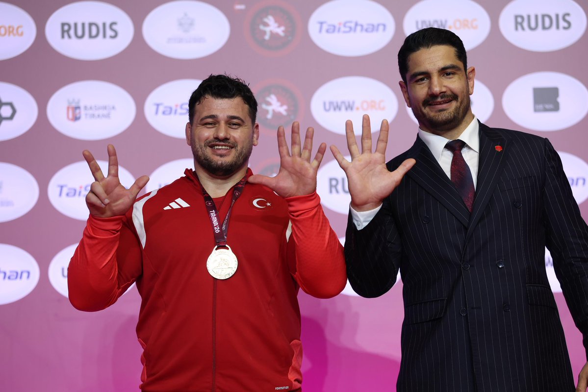 Taha Akgül tweet media