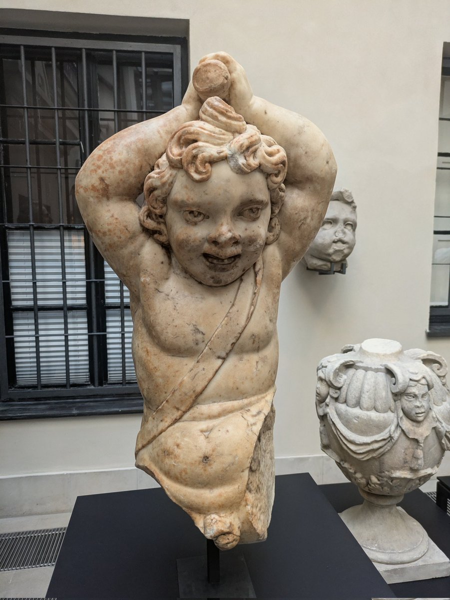 terjehaakstad's tweet image. ✨ Inspiring evening organized by the Norwegian Embassy in Poland with library &amp;amp; #culture folks 📚🎭🌍
Conversations grew into ideas &amp;amp; #collaboration. Cupid with a baton (!) 💘🏃‍♂️ felt like a symbol?: passing culture across borders.
That’s where the magic happens 🤝
#Libraries