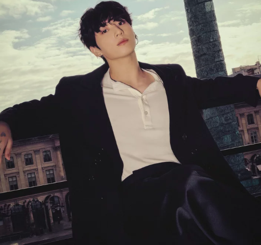 PopStats07's tweet image. Jung Kook was the Most streamed male K-pop soloist on Spotify yesterday, earning 6.38 M streams.