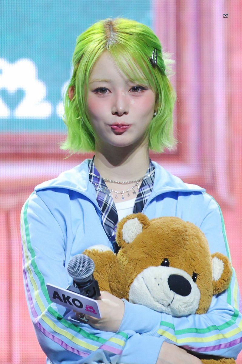 ako pics tweet media