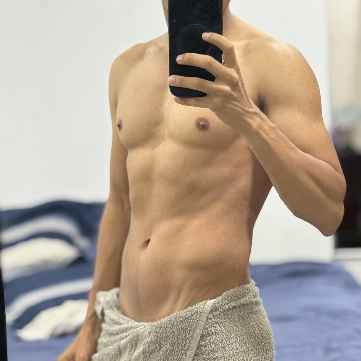 Xjoshot's tweet photo. Según mi progreso: grasa visceral al 4% 🥳 https://t.co/fni7XH96WP