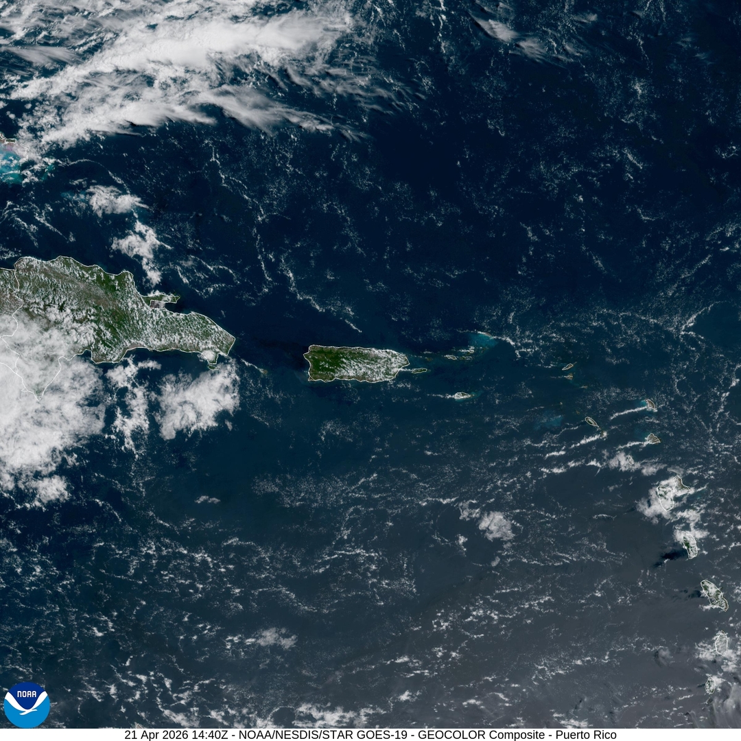 VegaBajaWx's tweet image. Imagen de satélite April 21, 2026 at 11:00AM #PuertoRico #weather