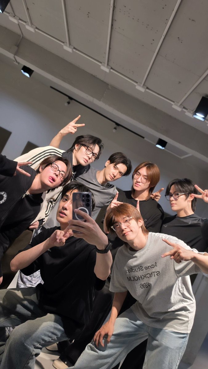 ˖Ი𐑼⋆𝑩𝒆𝒍𝒍𝒚𝑩𝒖𝒏𝒏𝒚 ݁ 🐰🦆 tweet media