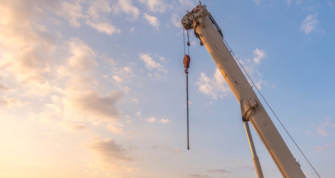 ProCraneNE's tweet image. Spring is here and projects are ramping up. 🌞

 Pro Crane has the team and equipment to get the job done safely and efficiently. Contact us for your next lift. procrane.net/contact/

#CraneService #SpringProjects #HeavyLifting #ProCrane