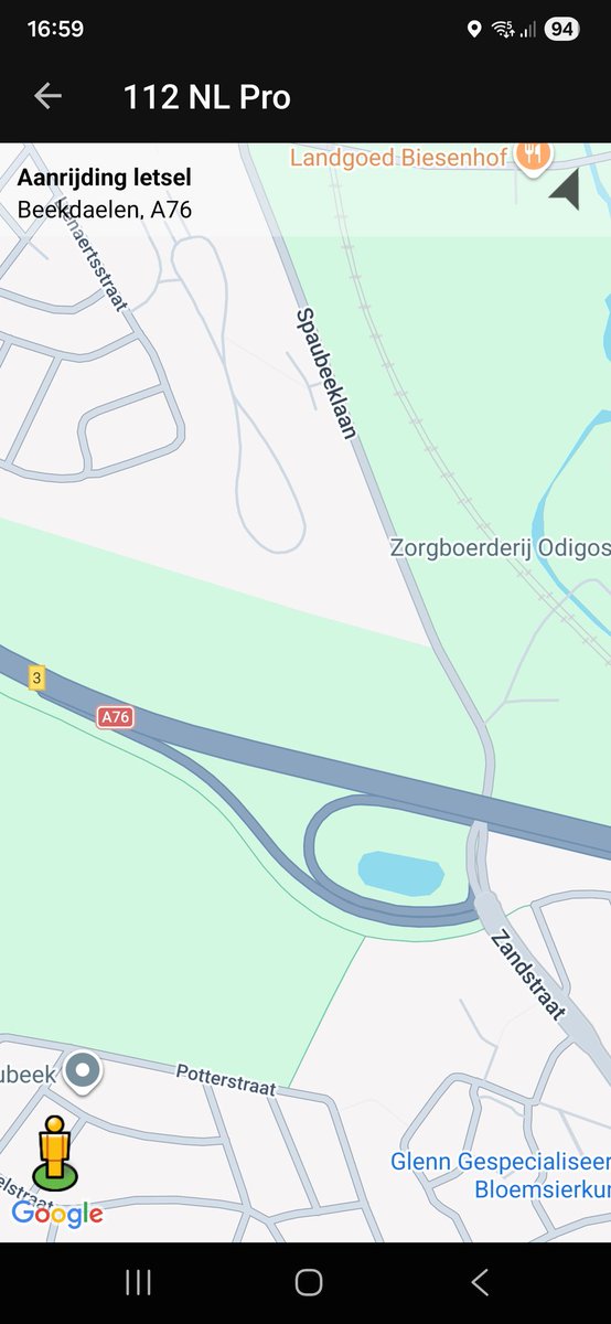 Aanrijding vermoedelijk met letsel op A76 bij Geleen