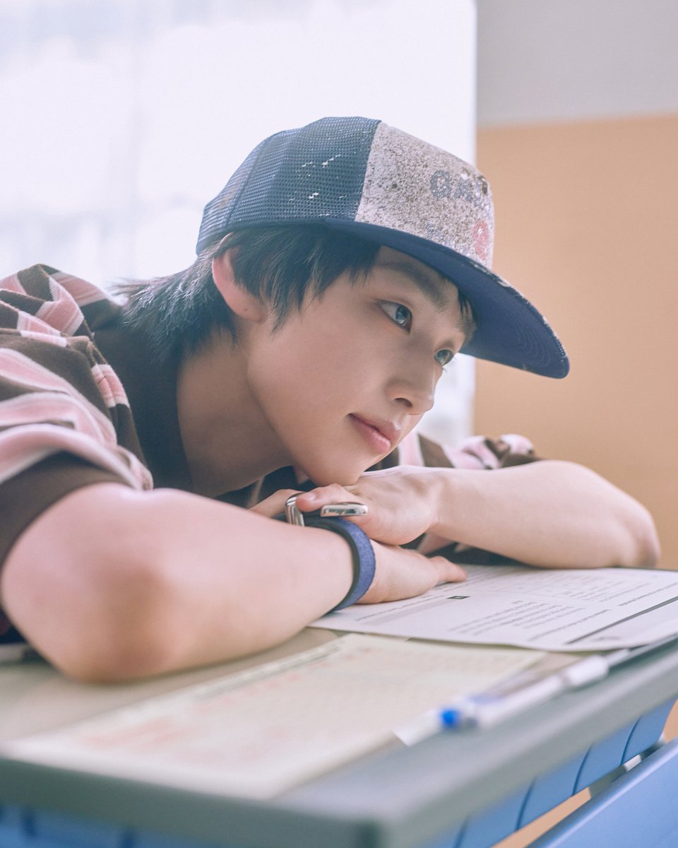 YUHZ 1st Single Album 〖 𝑶𝒓𝒂𝒏𝒈𝒆 𝑹𝒆𝒄𝒐𝒓𝒅 〗

Concept Photo #1
#HARUTO #하루토

🍊2026.05.07 6PM (KST)
Pre-Order ➫ bio.to/YUHZ_Orange_Re…

#YUHZ #유어즈
#Orange_Record