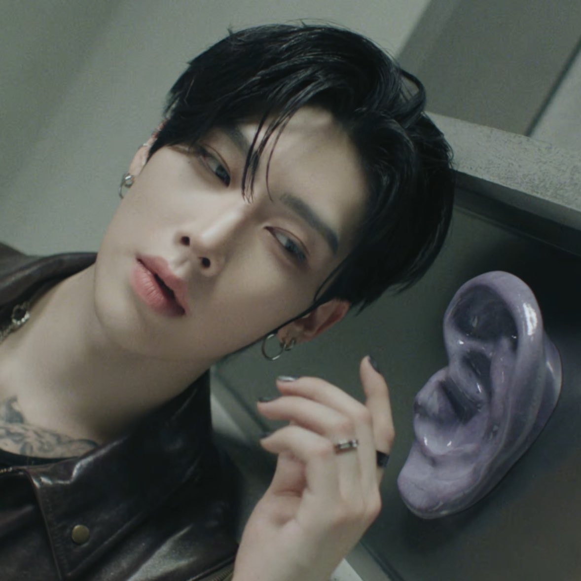 rae (slow) tweet media