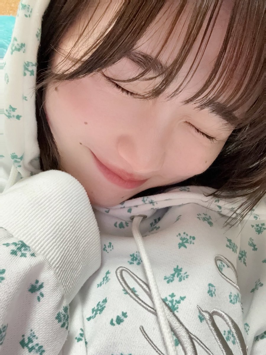 星月もも tweet media