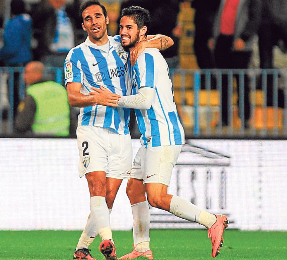 JesusGamez02's tweet image. Feliz día a uno de los nuestros 🎂 @isco_alarcon 💙🤍 #Friends #Memories