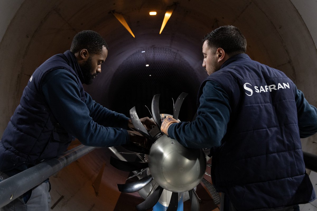 SAFRAN's tweet image. On April 21, we celebrate World #creativity and #innovation Day, a day that resonates particularly strongly for Safran!  #Innovation is a strategic choice:
➡️ Since 2022, the Group has allocated at least 75% of its self‑funded R&amp;amp;T spending each year to improving the environmental