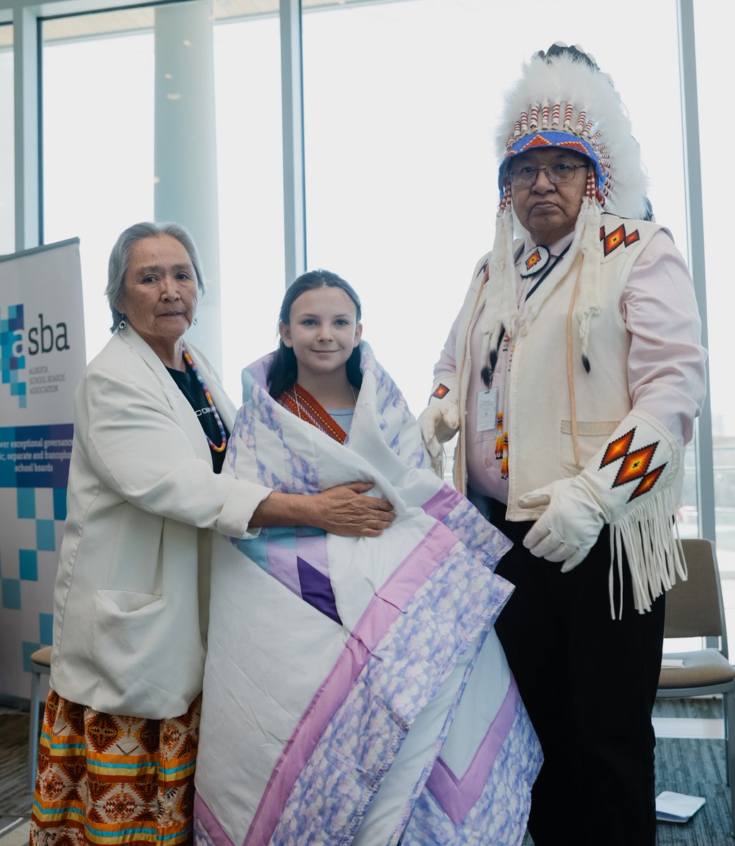 rdcrs's tweet photo. Congratulations to Aven Glover of St. Martin de Porres School! Yesterday, she received the 2026 @ASBA_AB Honouring Spirit: Indigenous Student Award in Edmonton - 1 of only 12 recipients!

She was recognized for her leadership, environmental stewardship, &amp; cultural pride.👏📚 https://t.co/FEhYBVyTKr
