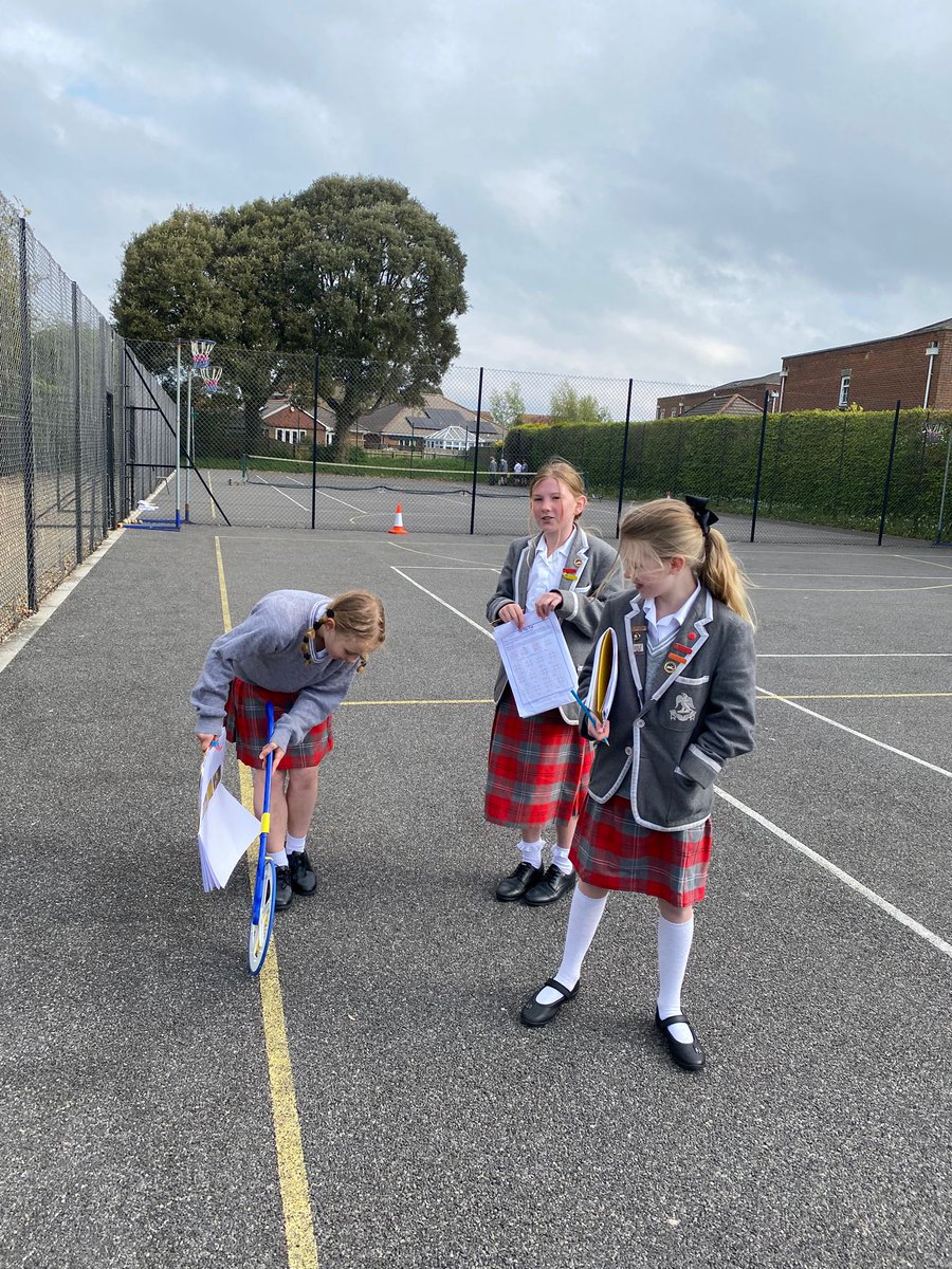 DurlstonMiddle's tweet photo. #durlstonyr5 enjoyed taking their maths outdoors today. Using trundle wheels, they estimated the perimeter of areas around school. #durlstonmaths #durlstonscience https://t.co/QXbVYVOhfa