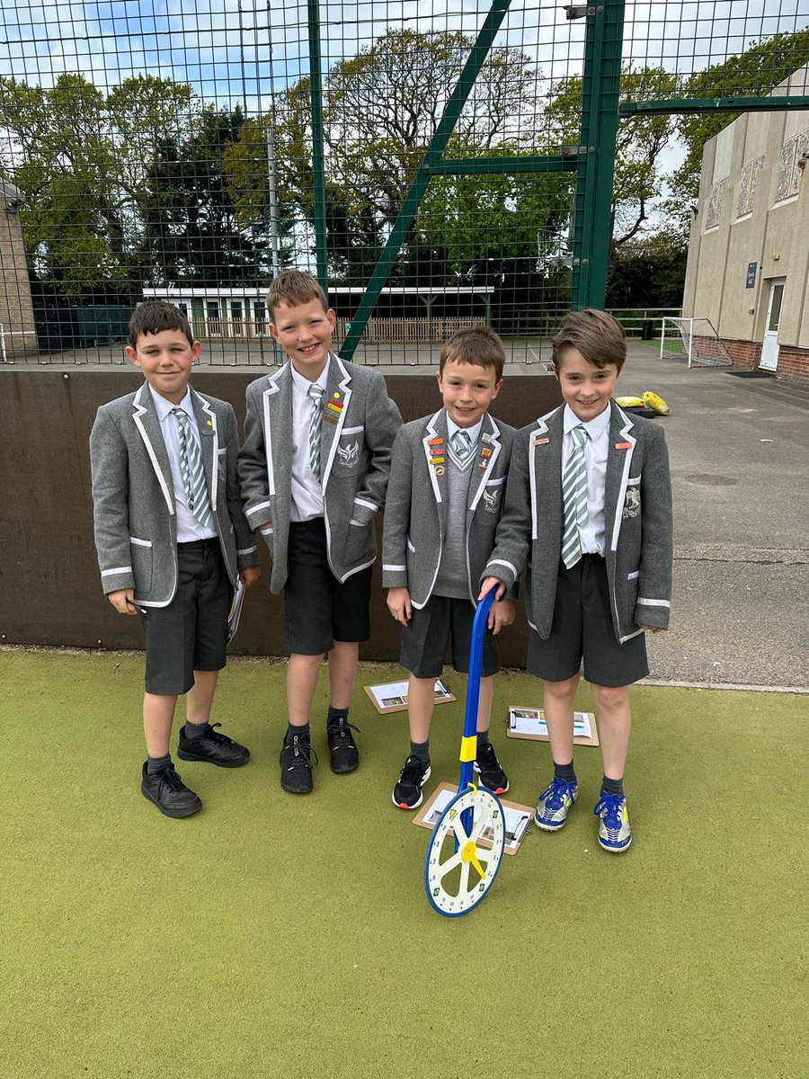 DurlstonMiddle's tweet photo. #durlstonyr5 enjoyed taking their maths outdoors today. Using trundle wheels, they estimated the perimeter of areas around school. #durlstonmaths #durlstonscience https://t.co/QXbVYVOhfa