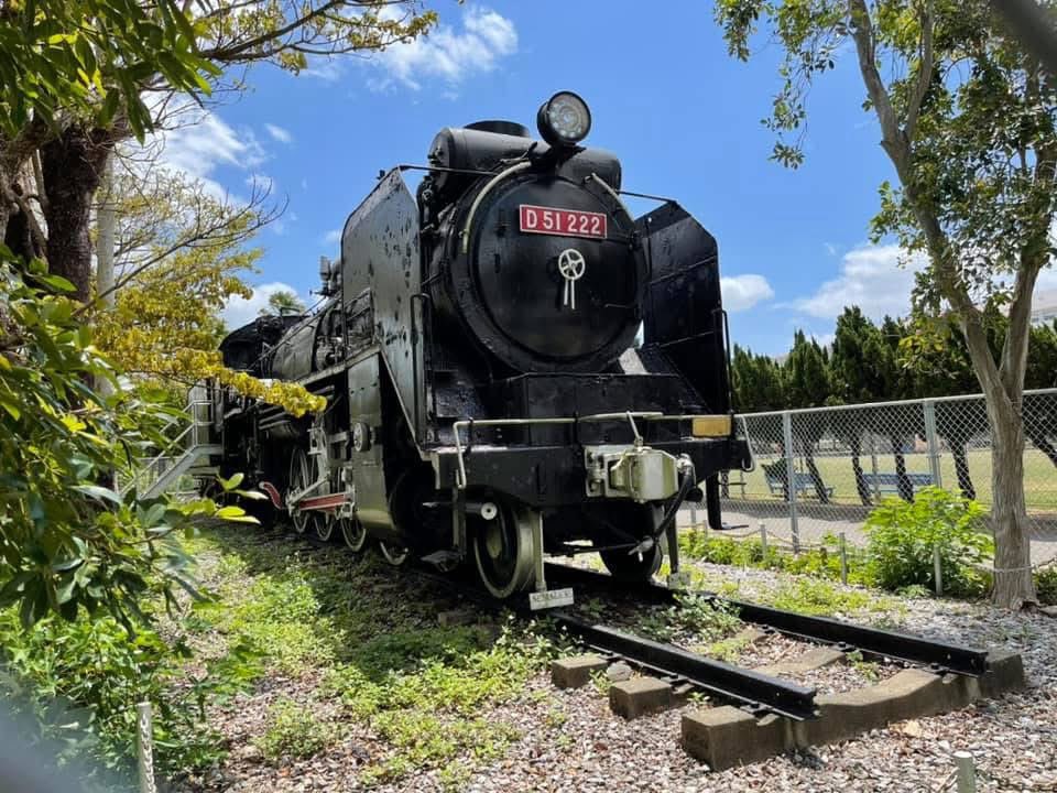 1830年世界初の蒸気機関車開通（イギリス） 1869年アメリカ大陸横断